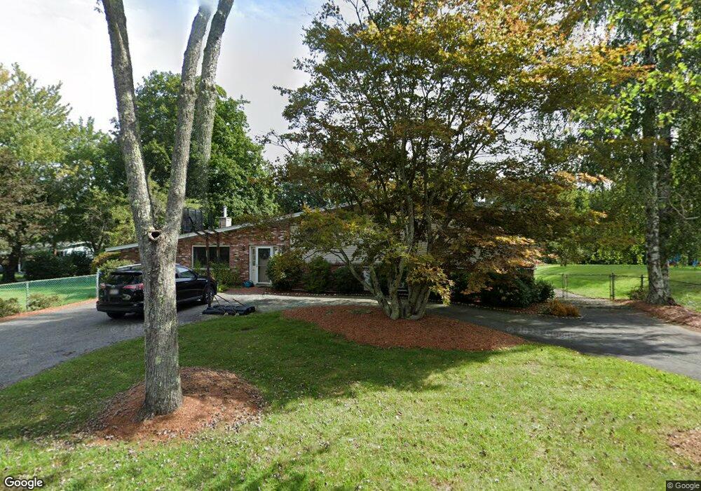 95 Marked Tree Rd, Holliston, MA 01746 - photo 1