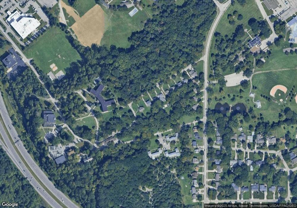 28550 Nutwood Ln, Wickliffe, OH 44092 - photo 1