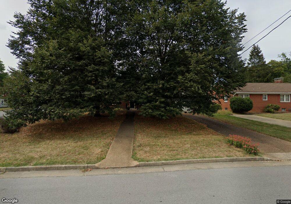 235 Wayneridge Rd, Waynesboro, VA 22980 - photo 1