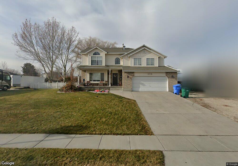 12156 S 3040 W, Riverton, UT 84065 - photo 1