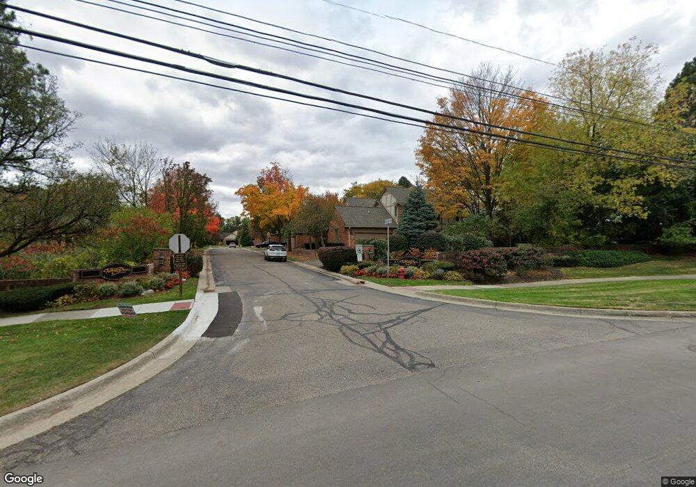 4044 Willoway Place Dr unit 6, Bloomfield Hills, MI 48302 - photo 1