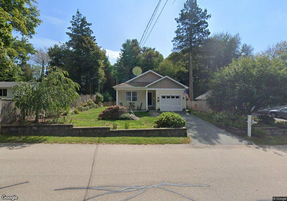 2 W Beach St, Westerly, RI 02891 - photo 1