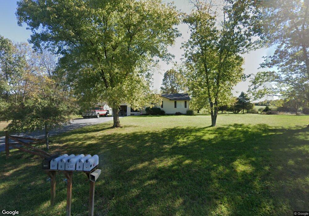 637 Quarry Rd, Bunker Hill, WV 25413 - photo 1