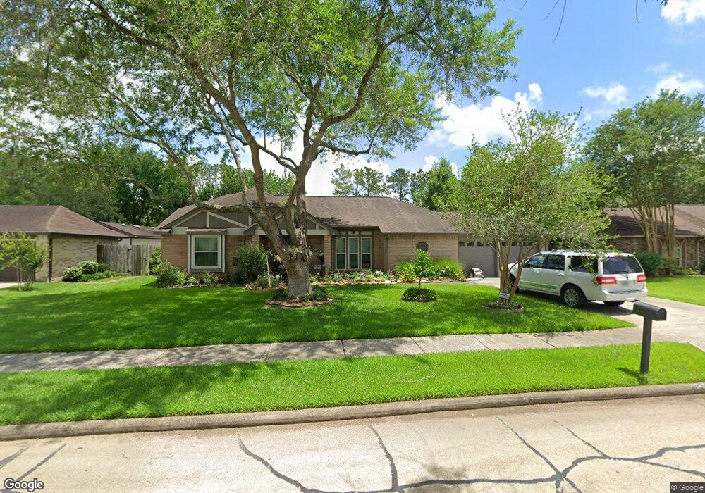 1212 Bayou Oak Dr, Friendswood, TX 77546 - photo 1