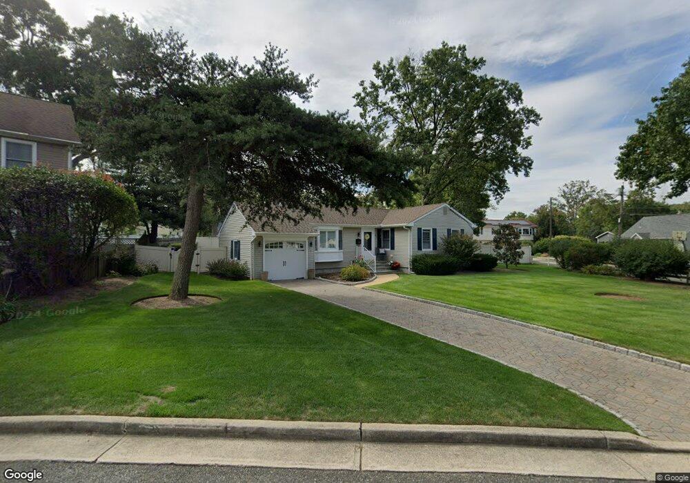 25 Palmer Ct, Middletown, NJ 07748 - photo 1