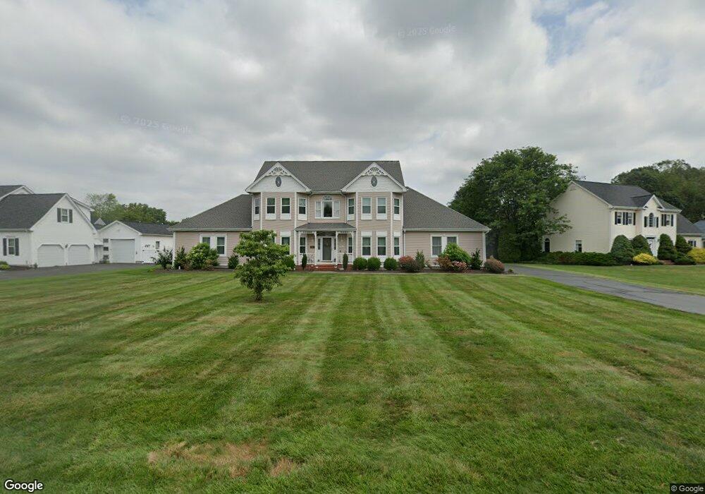 6 Saddlebrook Dr, Wallingford, CT 06492 - photo 1