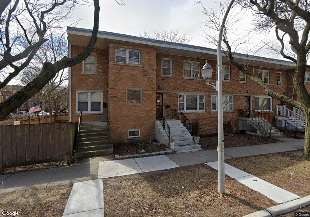 2703 W Granville Ave, Chicago, IL 60659 - photo 1