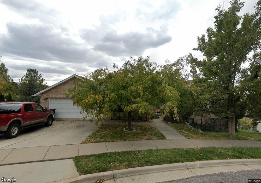 952 S 800 E, Centerville, UT 84014 - photo 1