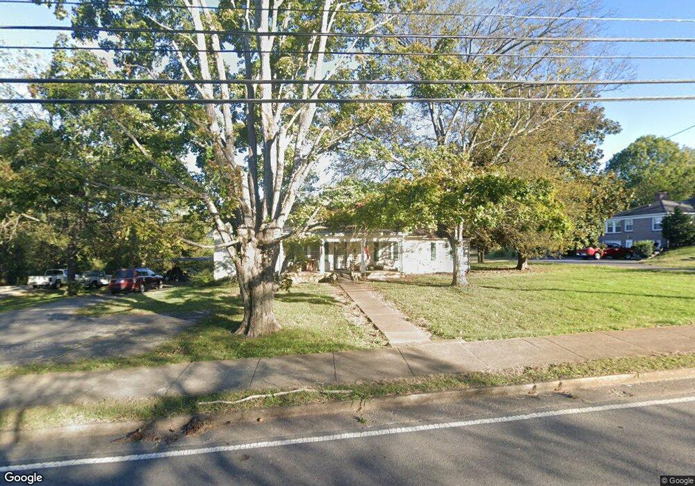 807 S Cannon Blvd, Shelbyville, TN 37160 - photo 1