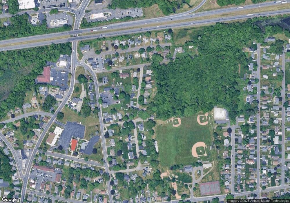 14 Barrett St, Ludlow, MA 01056 - photo 1