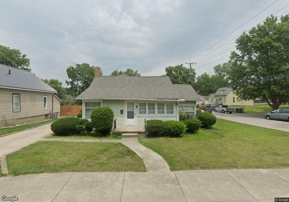 427 E South St, Bluffton, IN 46714 - photo 1