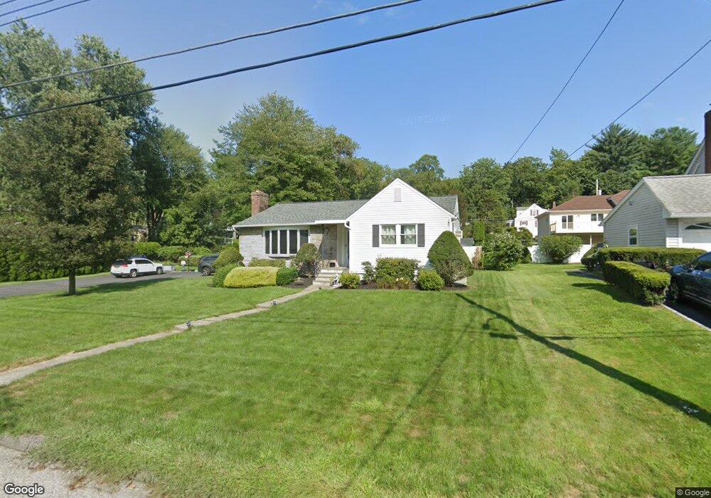 296 Manhattan Ave, Hawthorne, NY 10532 - photo 1