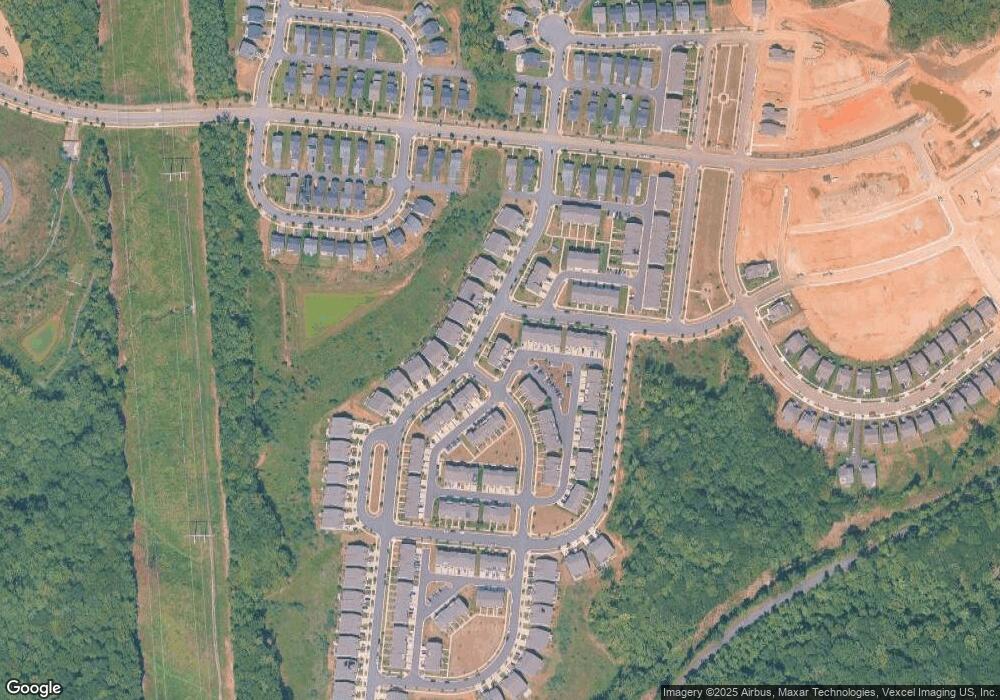 18079 Red Mulberry Rd, Dumfries, VA 22026 - photo 1