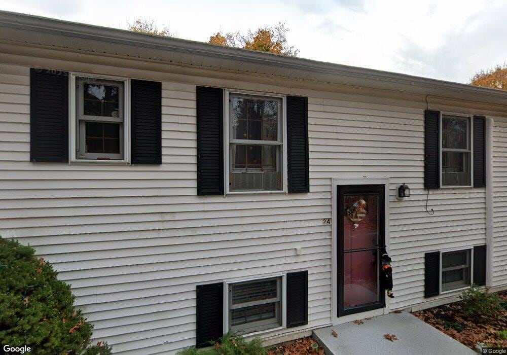 22 Cherry St unit 2, Newburyport, MA 01950 - photo 1