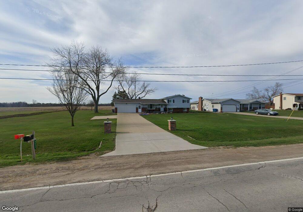 9095 Beecher Rd, Flushing, MI 48433 - photo 1