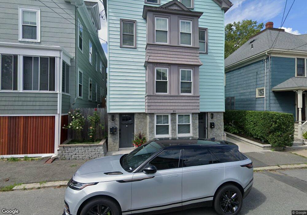 21 Willow Ave unit 1, Salem, MA 01970 - photo 1