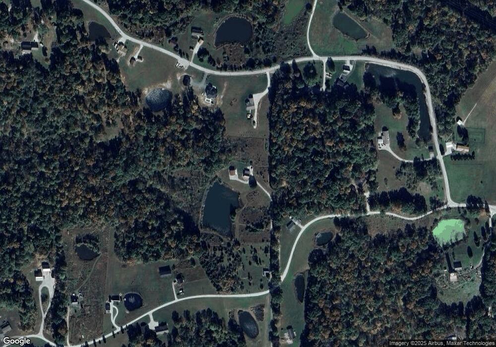 8483 E Sycamore Rd, Bloomfield, IN 47424 - photo 1