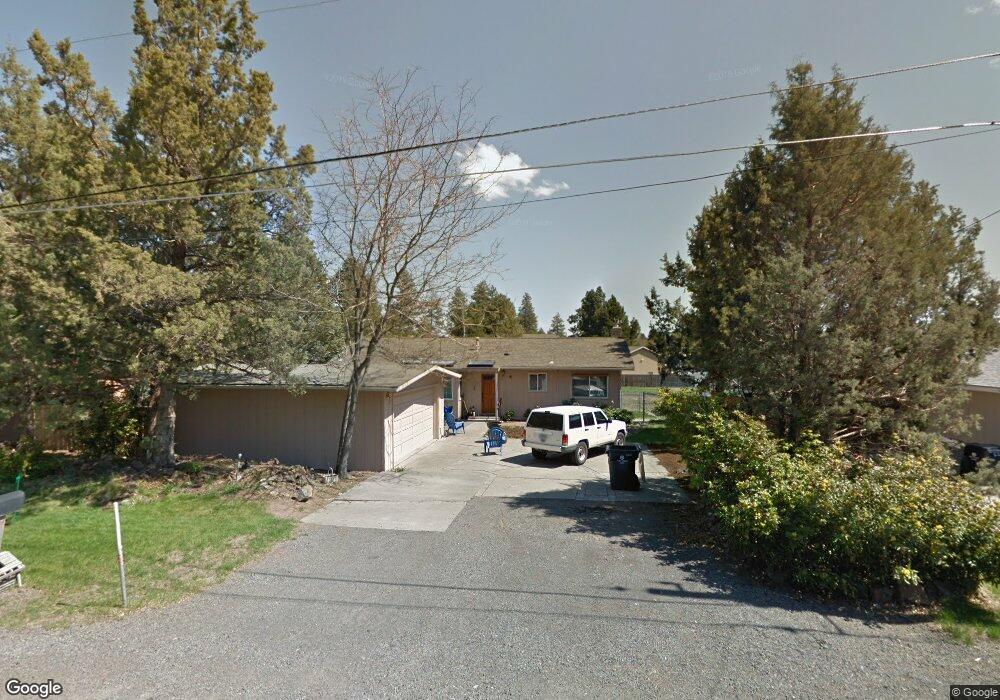 110 SE Piper Dr, Bend, OR 97702 - photo 1