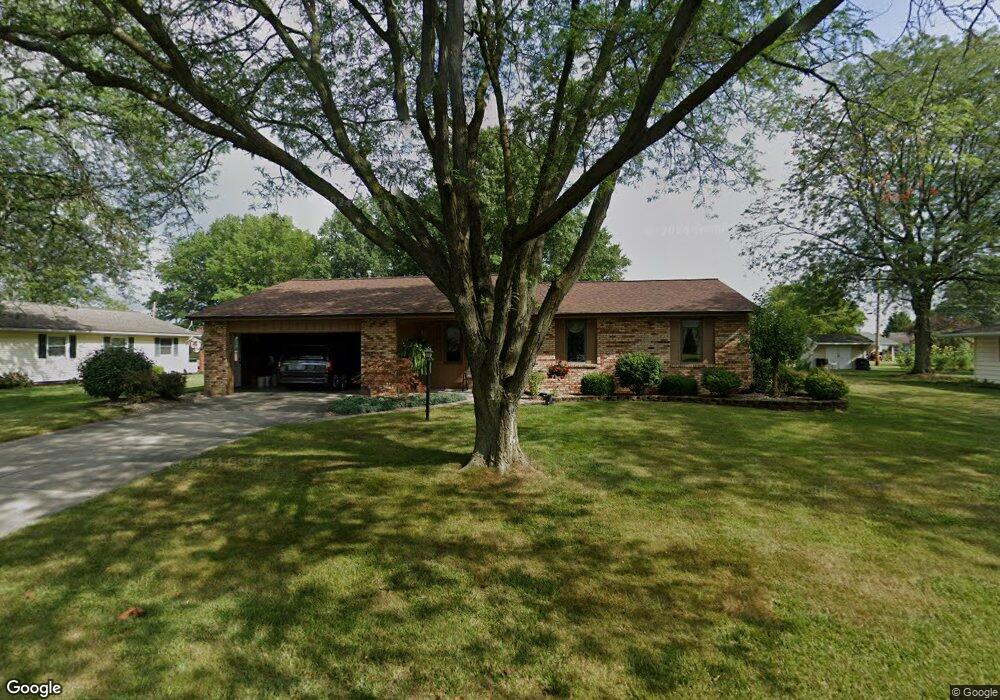 1217 W Water St, Berne, IN 46711 - photo 1