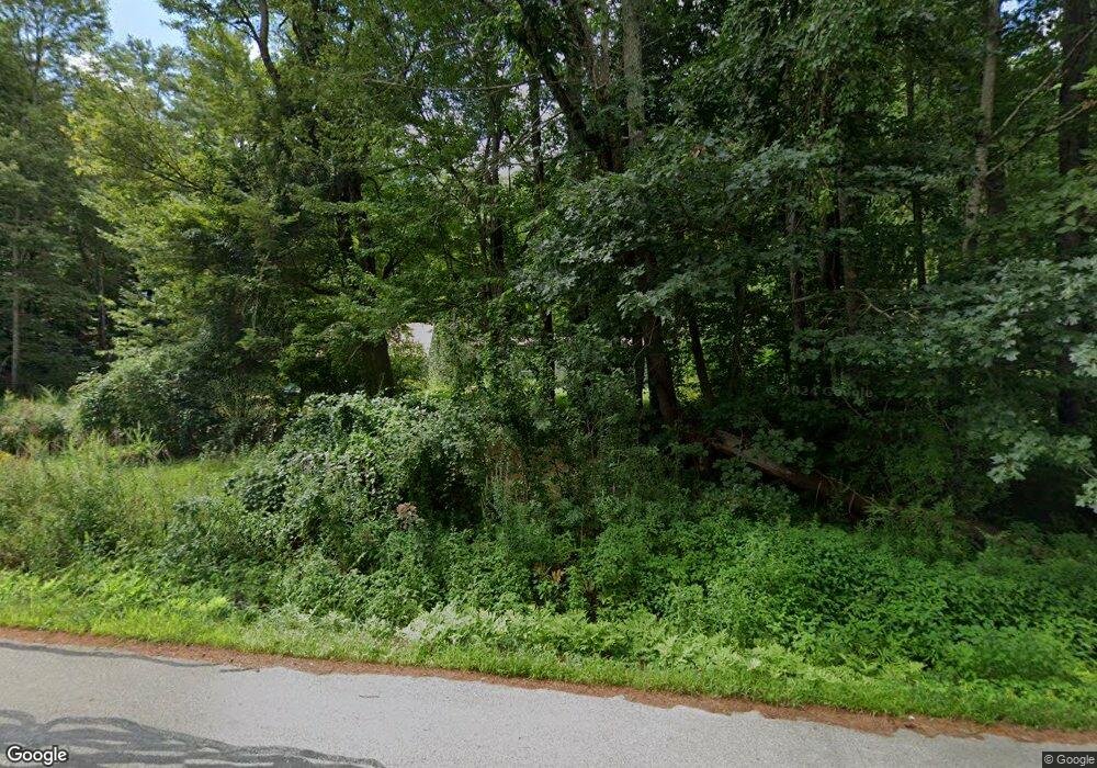 18 Meadowbrook Dr, Epping, NH 03042 - photo 1