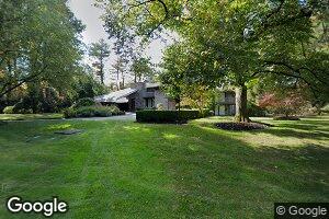 5 Forte Dr, Old Westbury, NY 11568