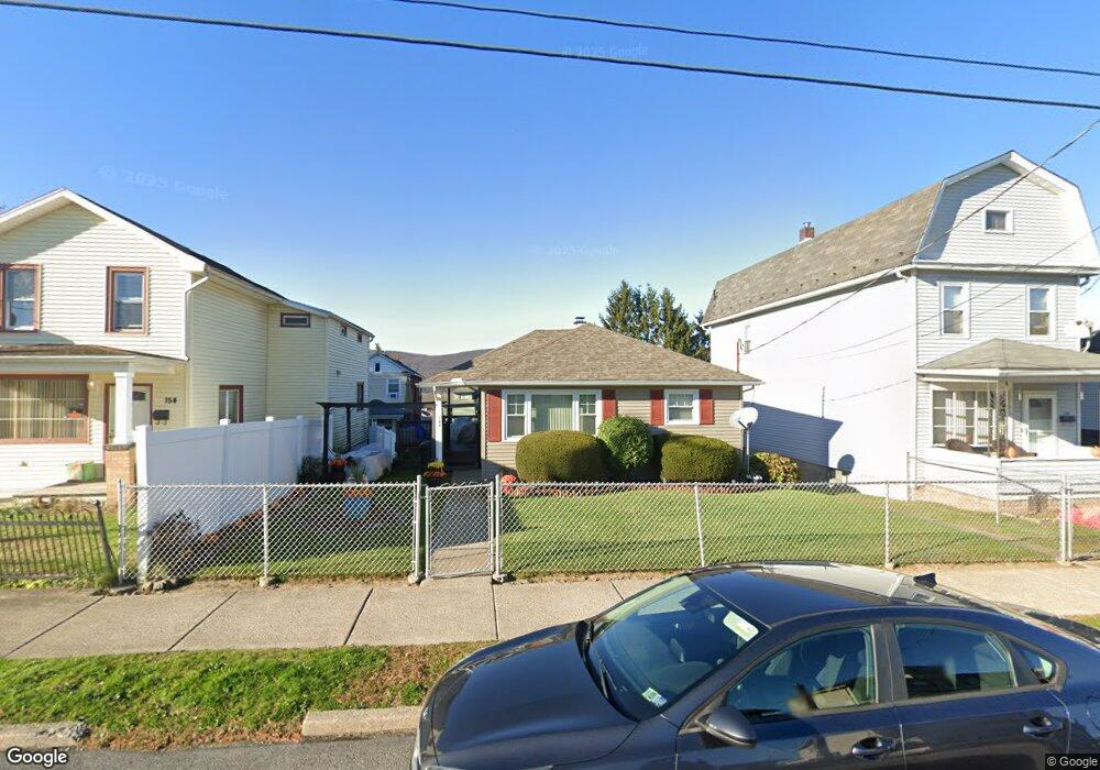 162 E Noble St, Nanticoke, PA 18634 - photo 1