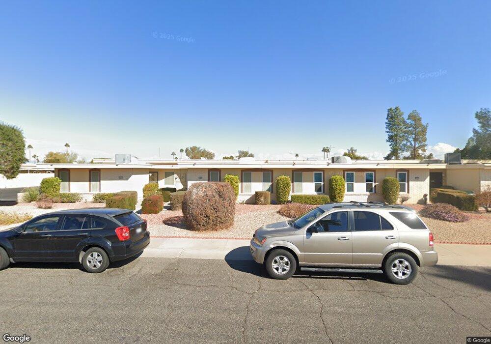 10464 W Palmeras Dr, Sun City, AZ 85373 - photo 1