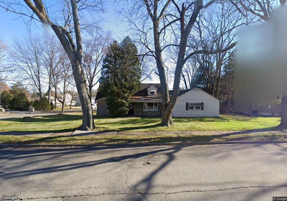 782 Highland Ave, Paramus, NJ 07652 - photo 1