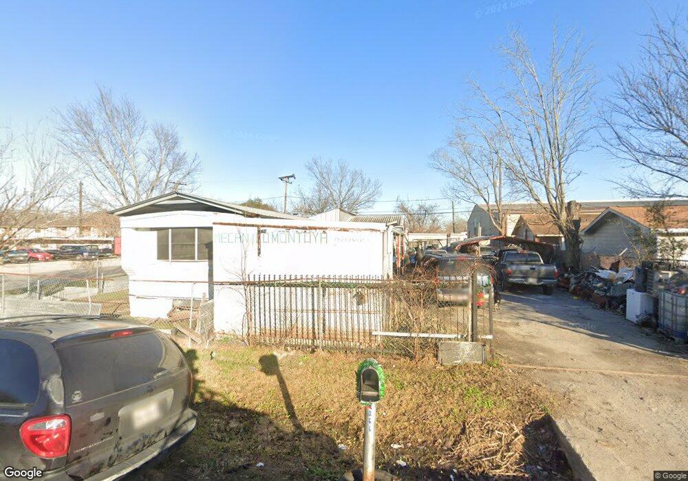 11266 Wardville St, Houston, TX 77093 - photo 1