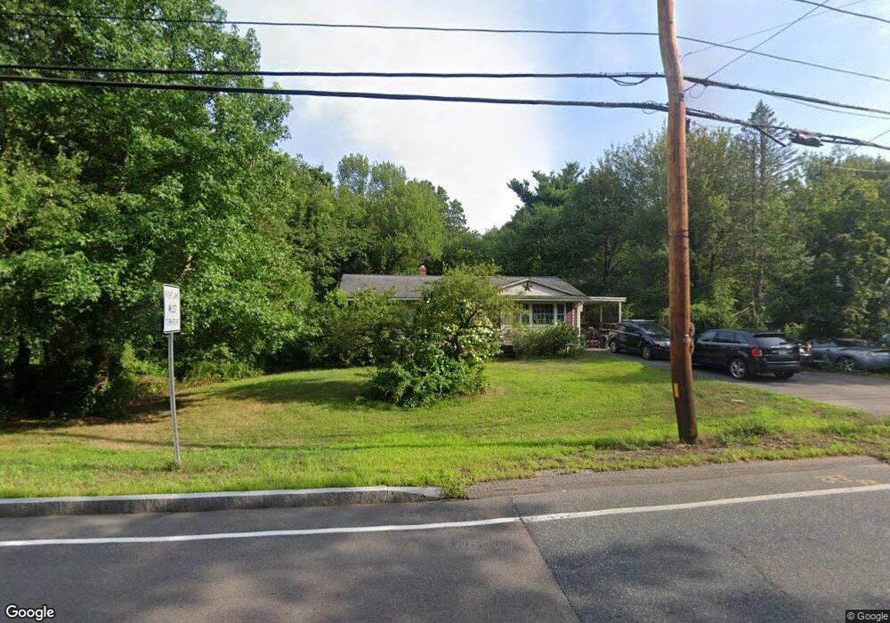 927 S Main St, Bellingham, MA 02019 - photo 1