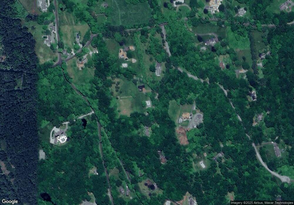 9 Hickory Ln W, Roxbury, CT 06783 - photo 1