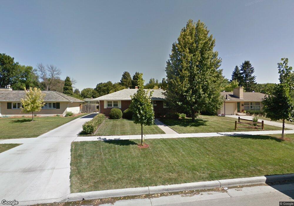 1720 9th St S, Fargo, ND 58103 - photo 1