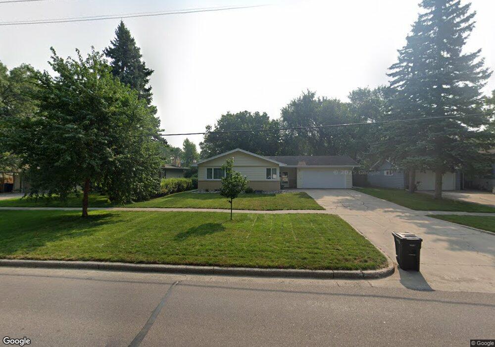 2409 Elm St N, Fargo, ND 58102 - photo 1