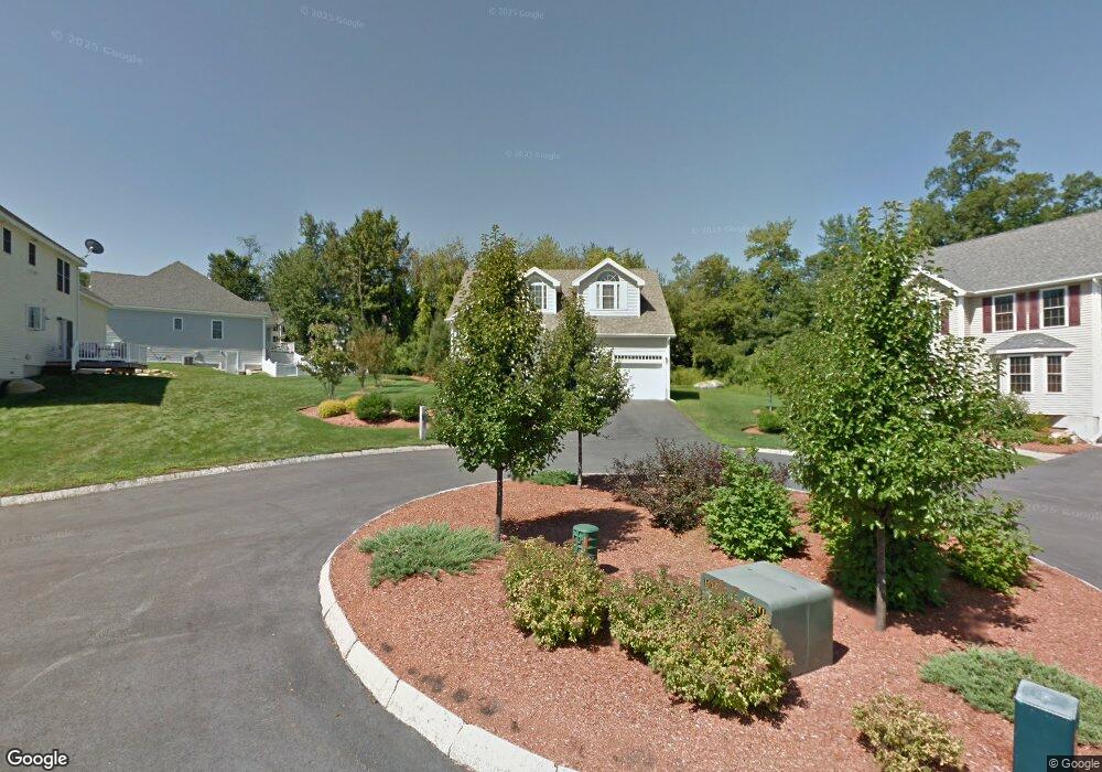 5 Sutherland Way unit U14, Nashua, NH 03062 - photo 1