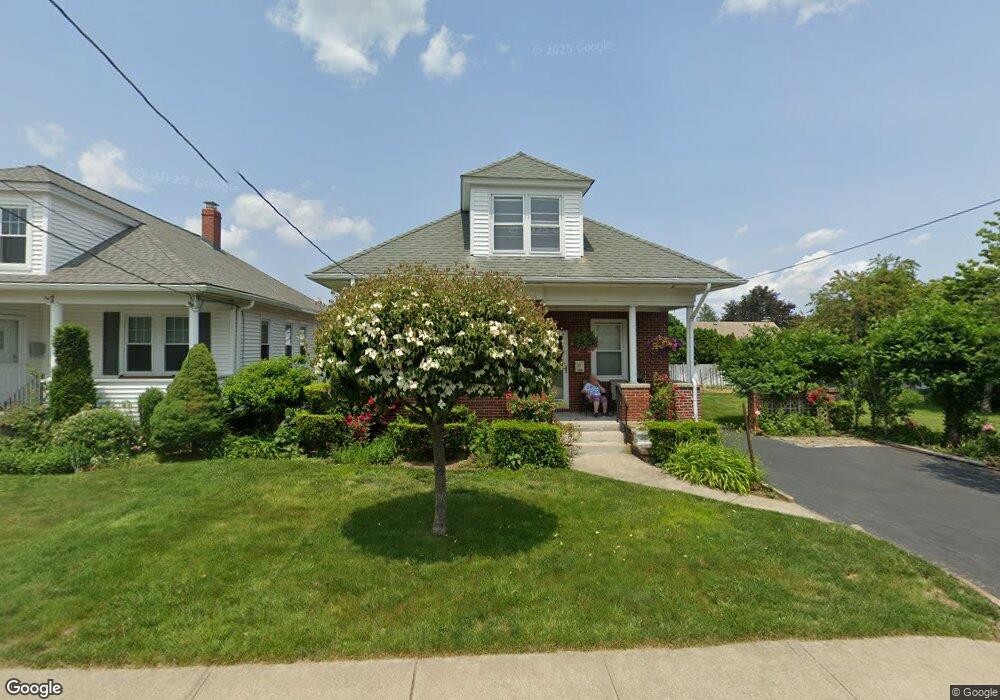 29 B St, Cranston, RI 02920 - photo 1