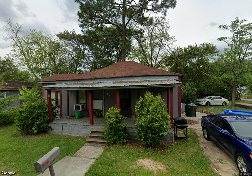 908 3rd Ave NW, Moultrie, GA 31768 - photo 1