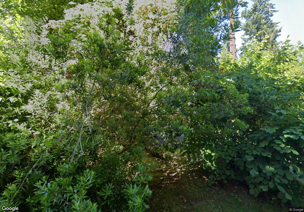 725 Ash St, Lake Oswego, OR 97034 - photo 1