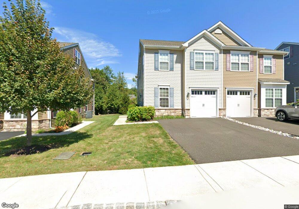 1009 Chapman Cir, Hatfield, PA 19440 - photo 1