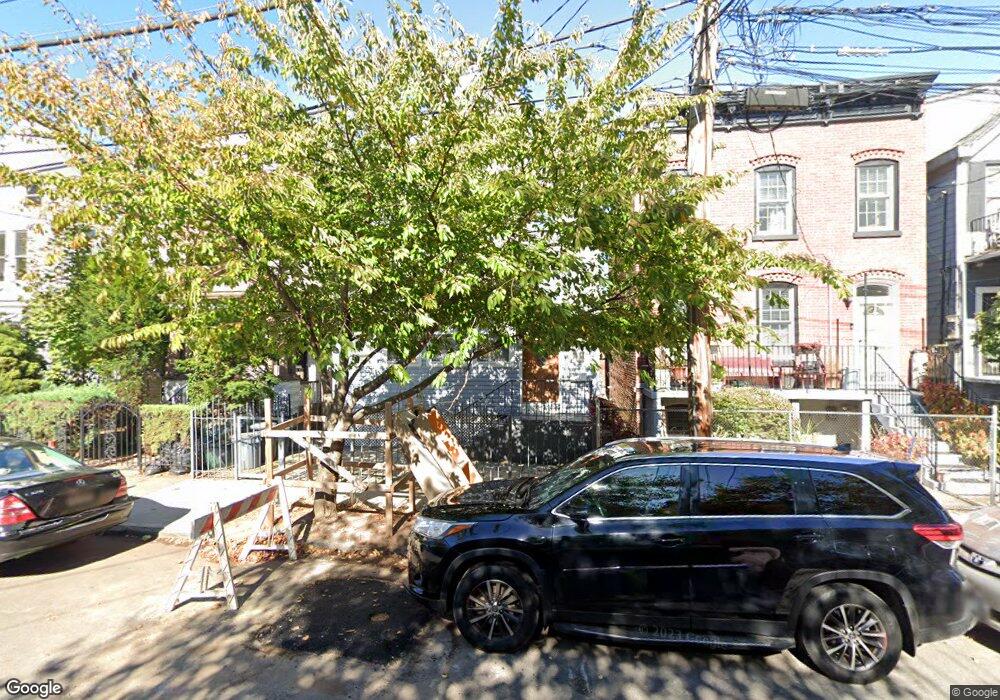 57 Tompkins St unit 1, Staten Island, NY 10304 - photo 1