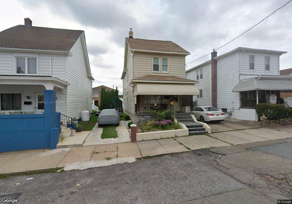 686 Garfield St, Hazleton, PA 18201 - photo 1