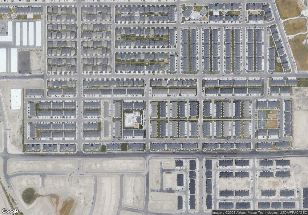 1640 N 3950 W unit 2104, Lehi, UT 84043 - photo 1