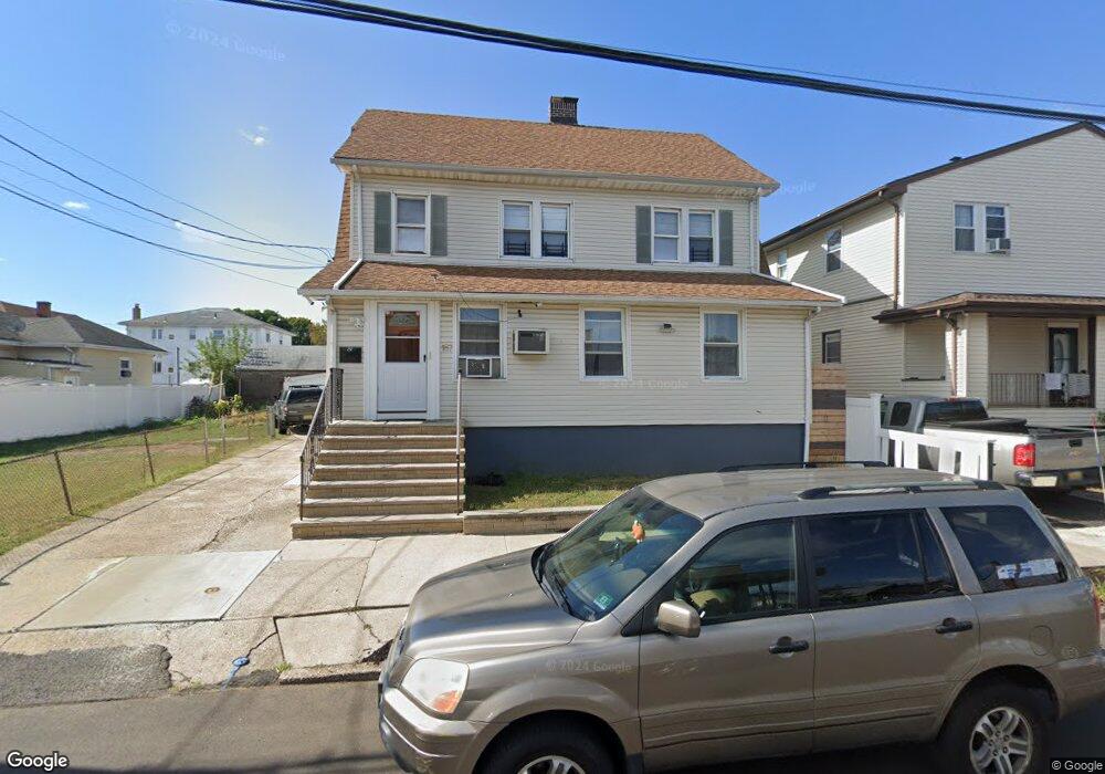 187 Holt St, Hackensack, NJ 07601 - photo 1
