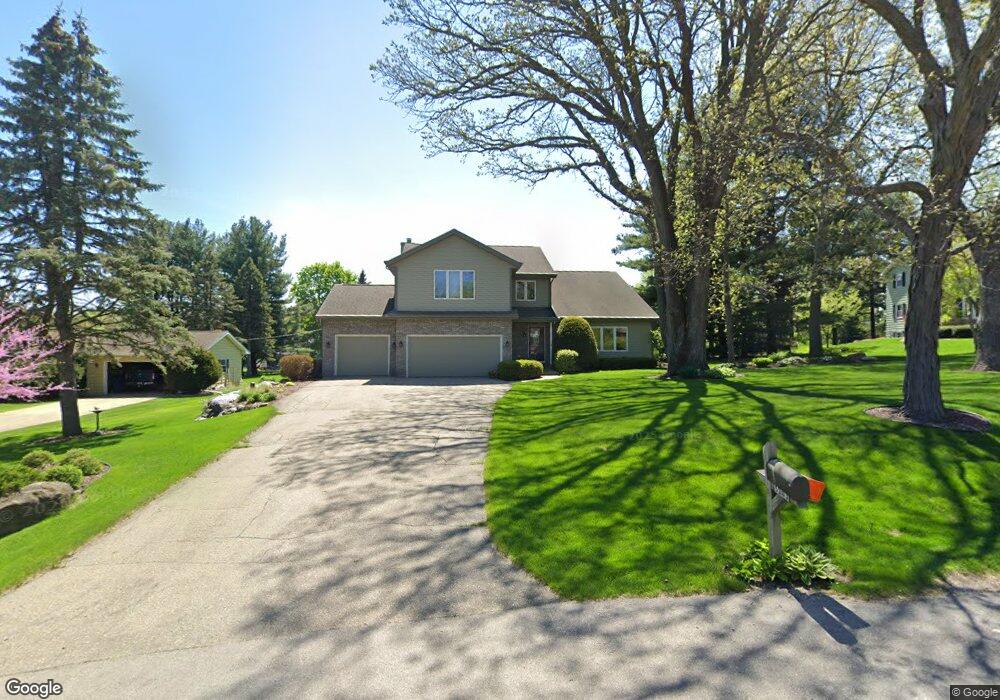 5203 Kittycrest Dr, Fitchburg, WI 53711 - photo 1