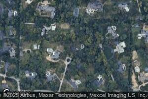 15 Huntleigh Manor Ln, Saint Louis, MO 63131