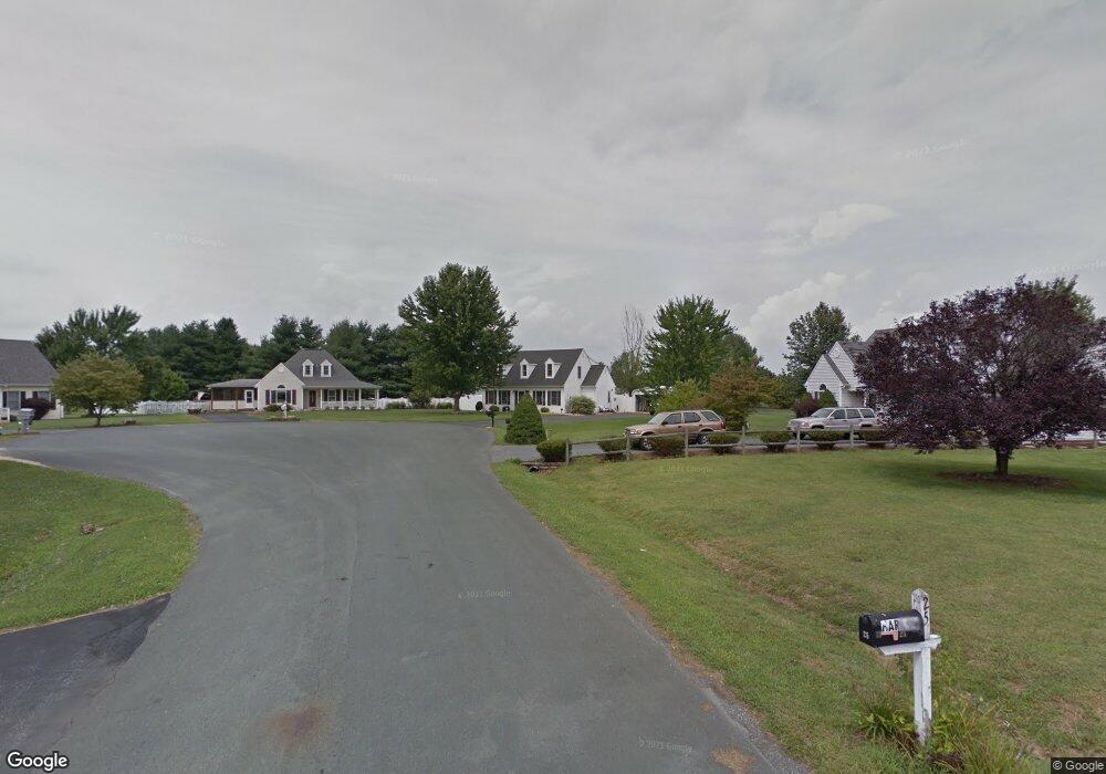 33 Hampshire Ln, Stuarts Draft, VA 24477 - photo 1