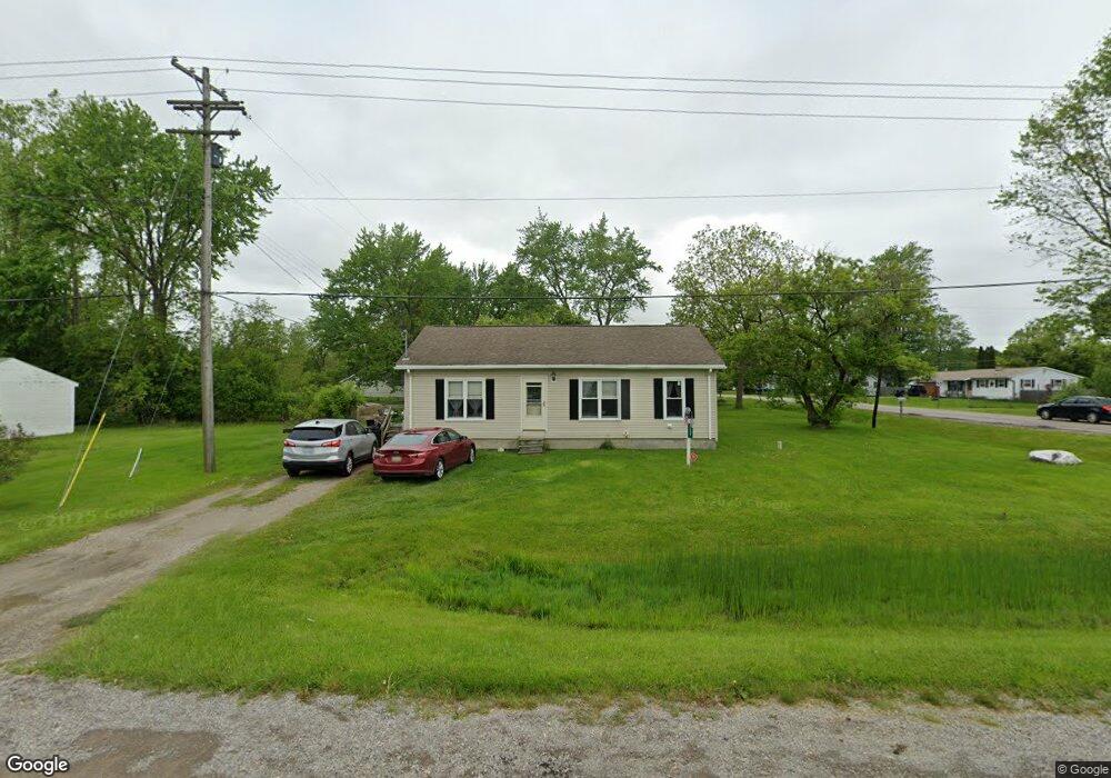 5009 W Carpenter Rd, Flint, MI 48504 - photo 1