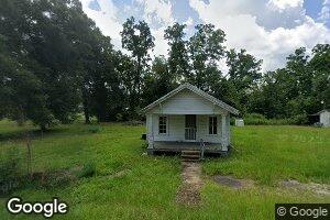 5045 Oak Dr, Bascom, FL 32423