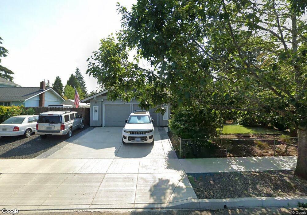 297 68th St, Springfield, OR 97478 - photo 1
