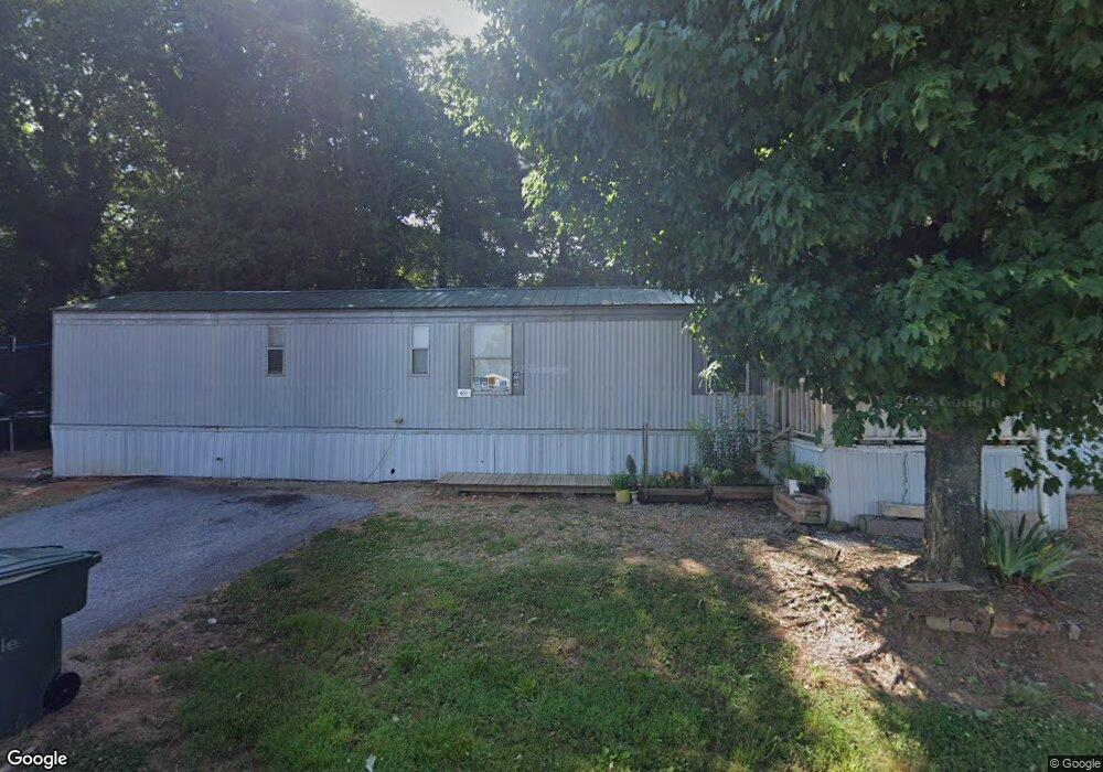 279 Tree Top View Rd, Cornelia, GA 30531 - photo 1