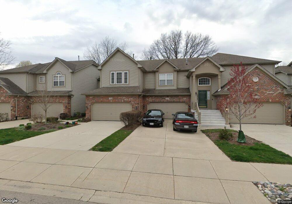 1208 Oakleaf Ct, Aurora, IL 60506 - photo 1